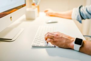 Why US Health Tech Chooses Bespoke Dev