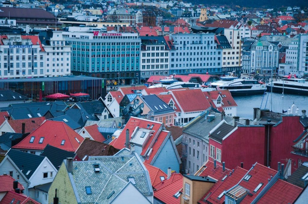 Bergen Businesses Scale Faster with Dev Centre House Mobile Apps