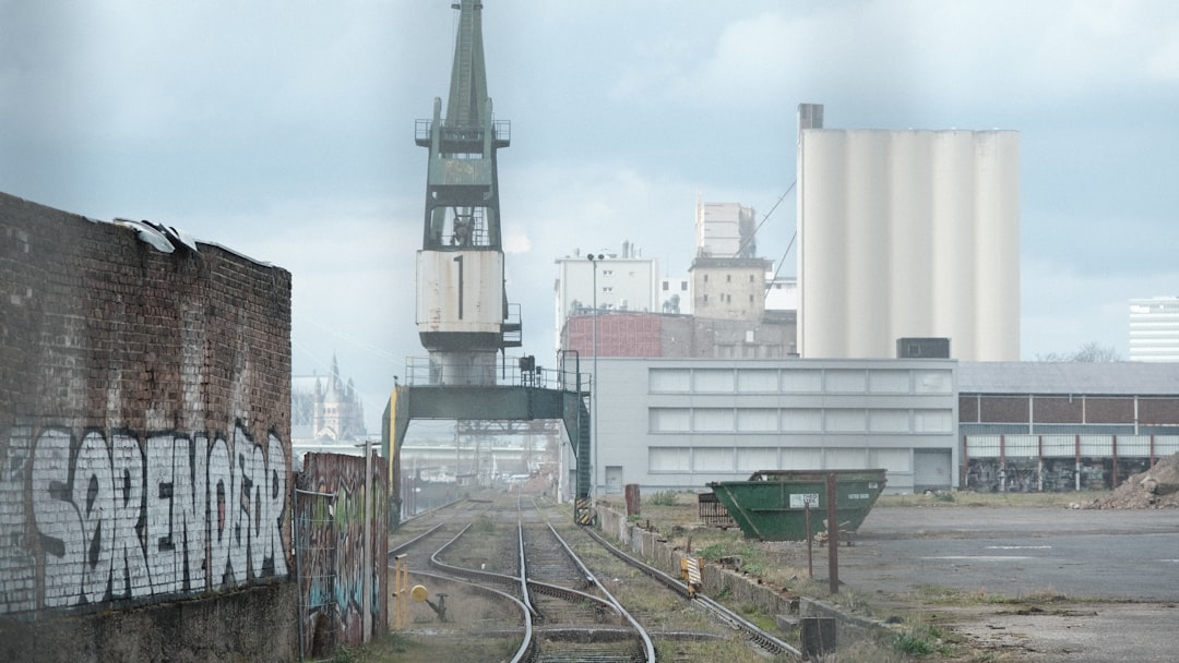 Vestland Enterprises: Dev Centre House Mobile-First Web Development