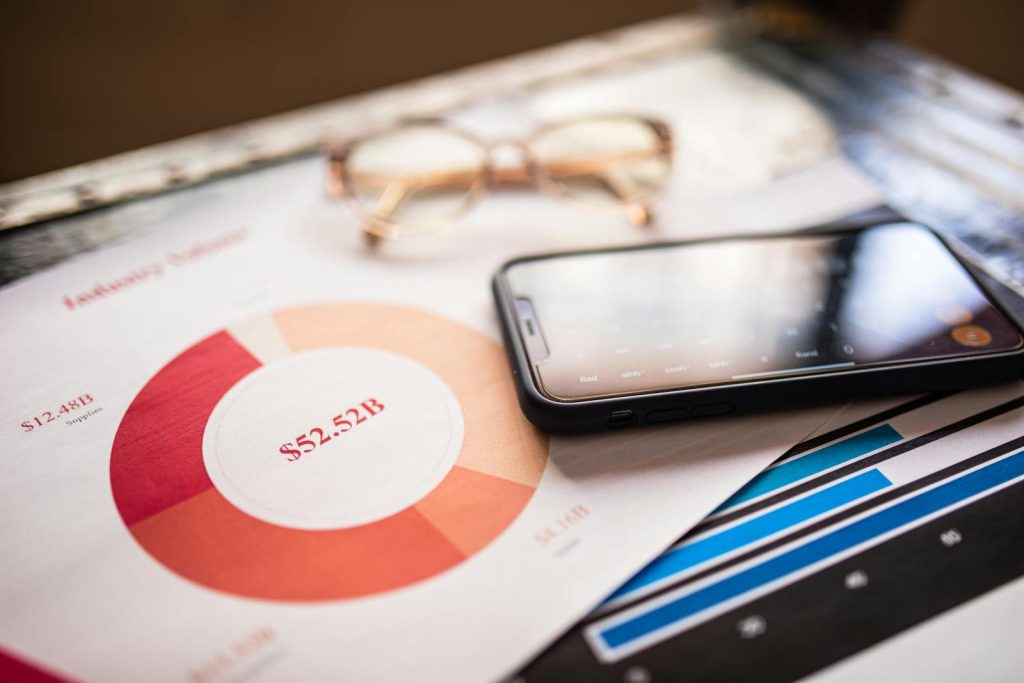 4 Predictive AI Strategies for Financial Forecasting in Norwegian Enterprises