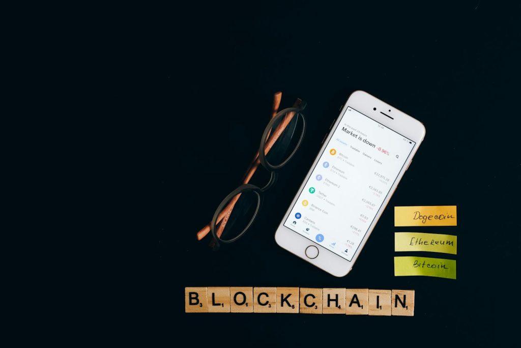 Blockchain Applications Beyond Crypto in the Norwegian Market